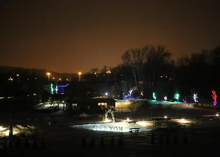 ГлухоманьГотель